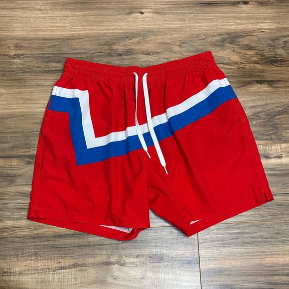 Chubbies Men’s Large Swim Trunks 5.5” Red - Picture 1 of 4